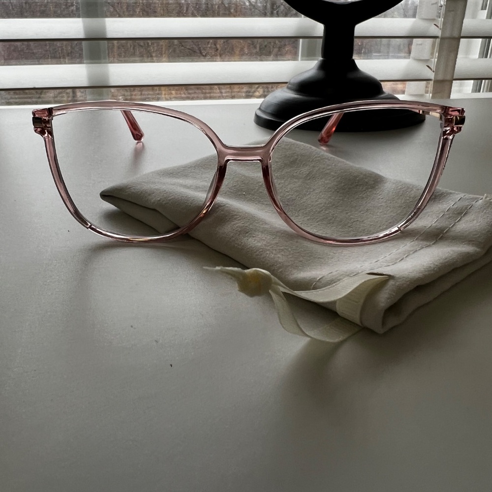 Pink Reading glasses - Picture 2 of 7